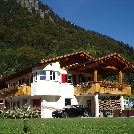 Haus Telisia Apartment Klösterle Exterior photo